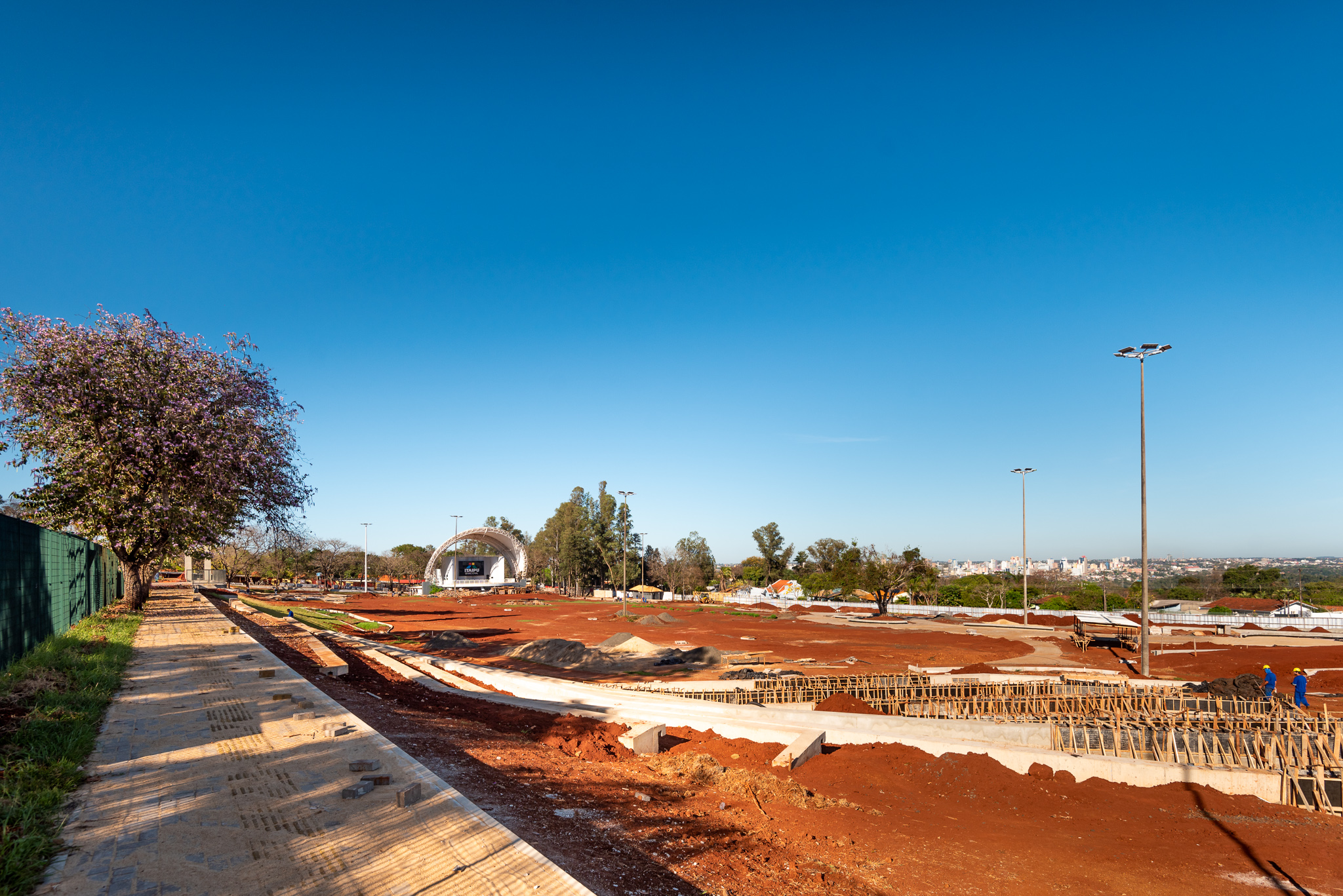 Revitalização do Gramadão da Vila A vai deixar área de lazer mais atraente para o morador. Foto: Rubens Fraulini.