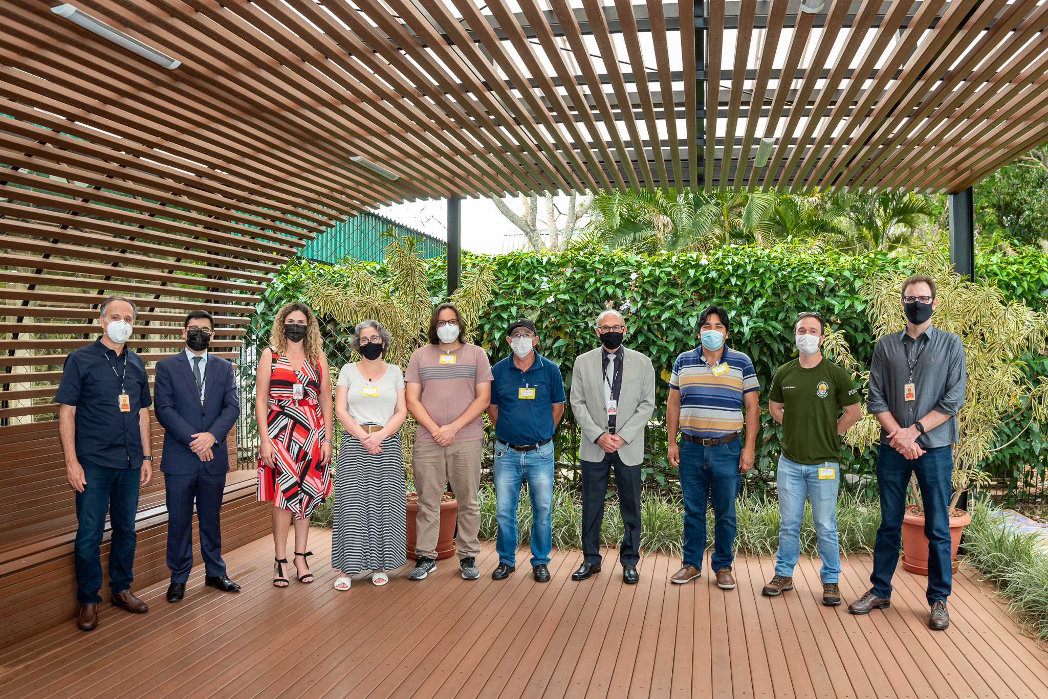 Diretor com os participantes da reunião. Foto: Rubens Fraulini/Itaipu Binacional.