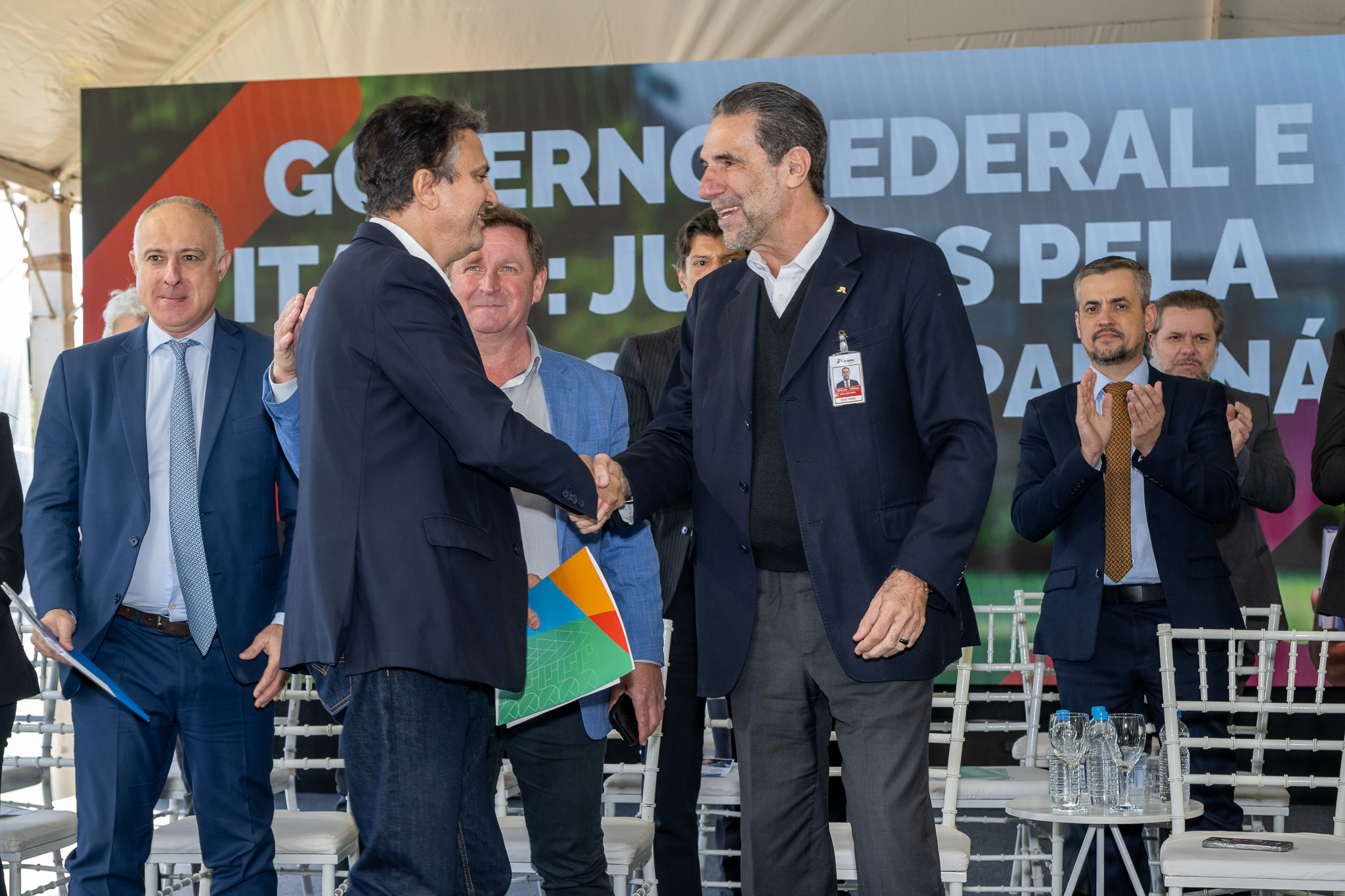 MEC anuncia edital de Itaipu para instalação de placas fotovoltaicas em universidades públicas do Paraná