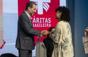 Diretor-geral brasileiro de Itaipu participa de Congresso Internacional de Migração e Refúgio