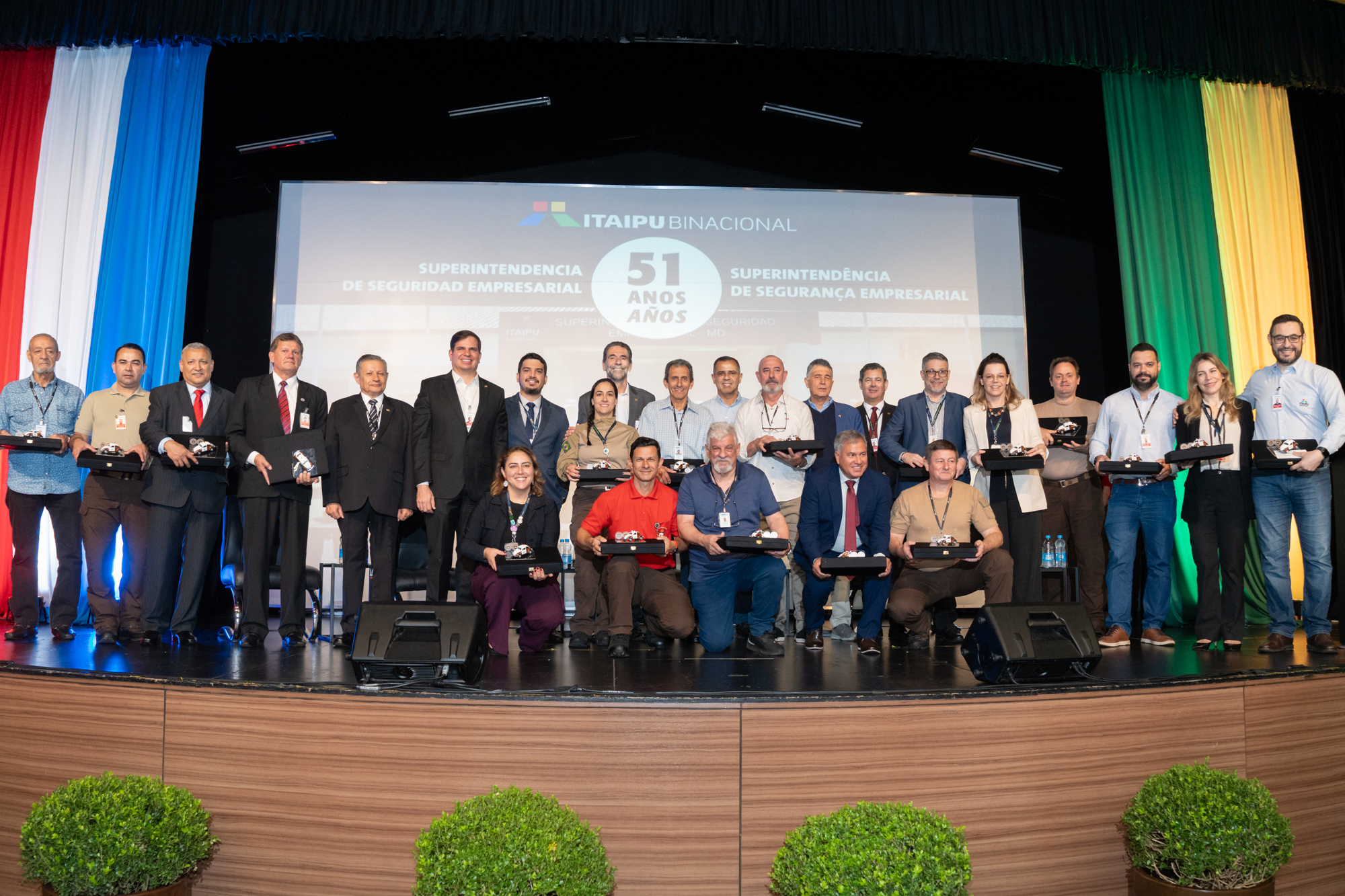 Segurança Empresarial completa 51 anos com homenagens e celebração à binacionalidade