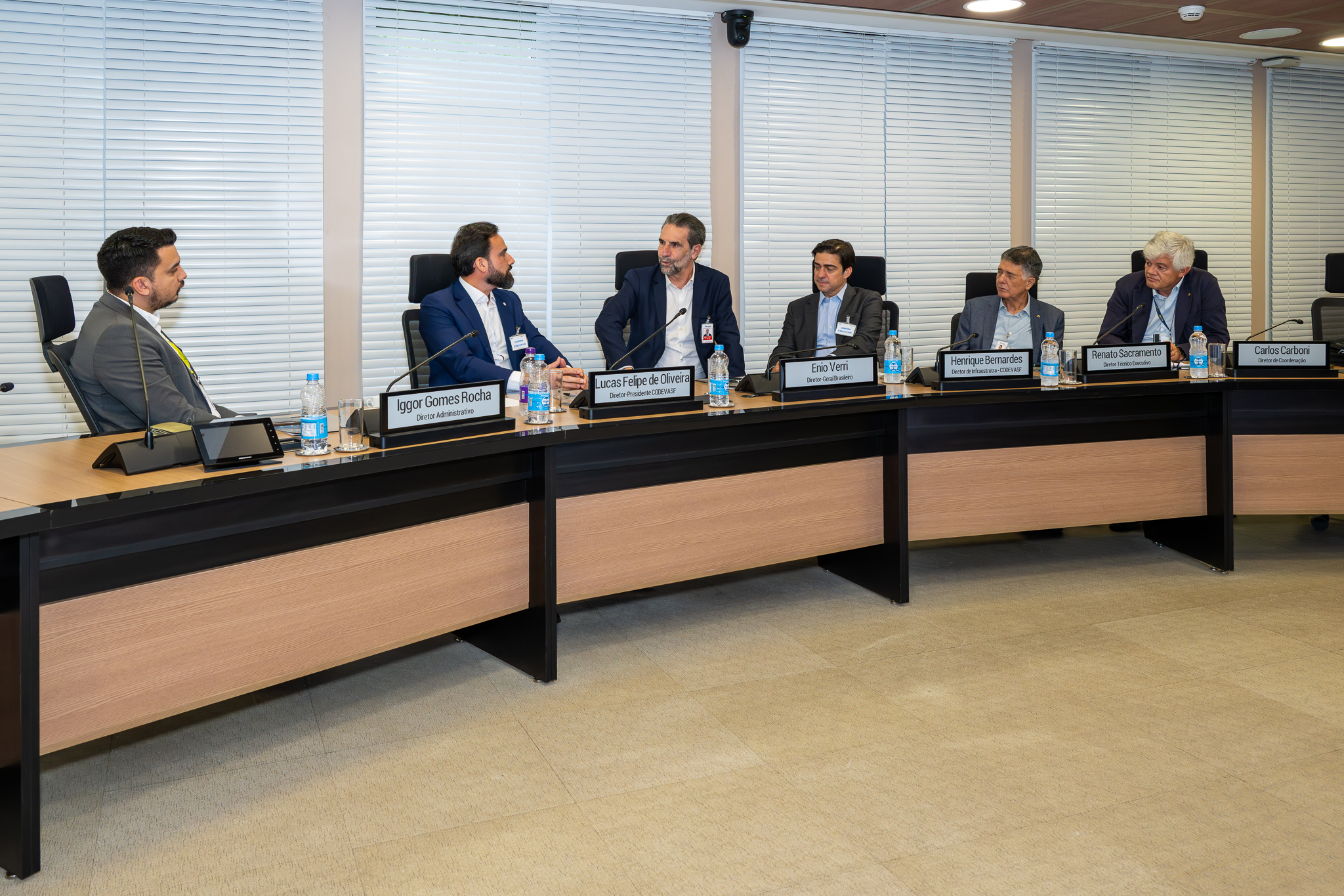 Diretorias de Itaipu e Codevasf debatem futuras parcerias em encontro no Centro Executivo