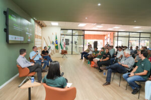 Apresentação de André Pepitone, diretor financeiro executivo da Itaipu Binacional. Foto: Sara Cheida/Itaipu Binacional.