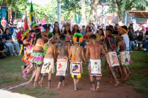 Apresentações culturais e danças tradicionais fazem parte da programação
Foto: Rubens Fraulini/Itaipu Binacional.