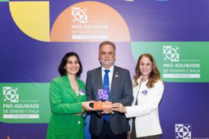 Victória Correa, Djalma Berger e Andreia Duarte Trevisan.  Foto: Dinho Mendes/Itaipu Binacional.