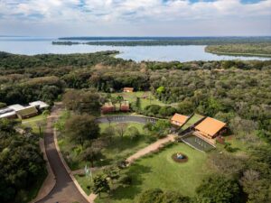 Vista aérea do Refúgio Biológico Bela Vista, em Foz do Iguaçu. Foto: William Brisida/Itaipu Binacional.